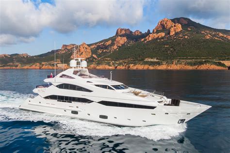 luxury yachts  sale private yachts  sale tww yachts
