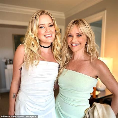 reese witherspoon s daughter ava phillippe 24 gets candid over mental