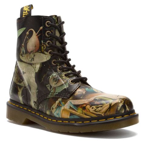 brand  dr martens  bosch inspired boots  rare boots dr martens boots outfit