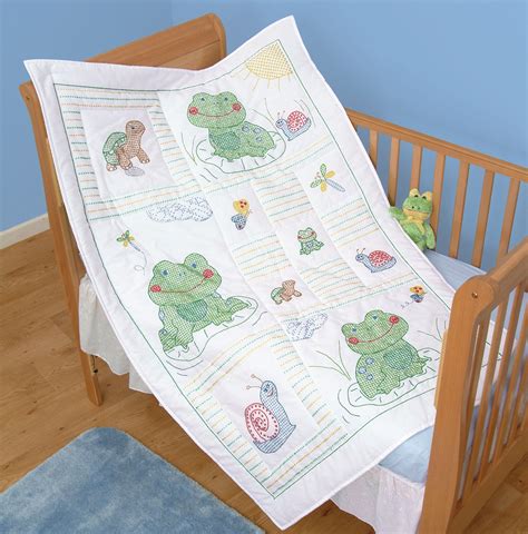 crib quilt top    frogs   jack dempsey