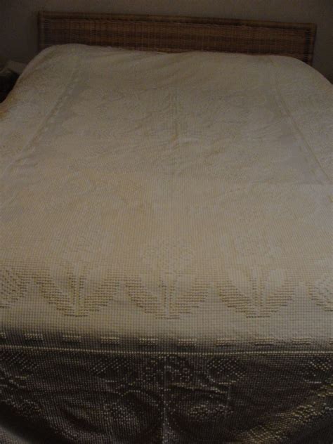 Lucy And Ricky Twin Size Chenille Bedspread Cover From Hodgepodgelodge