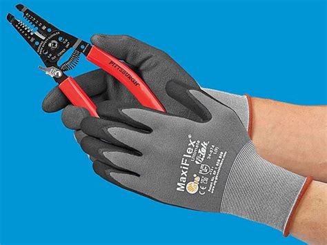 maxiflex   ultimate nitrile coated glove industrial safety products