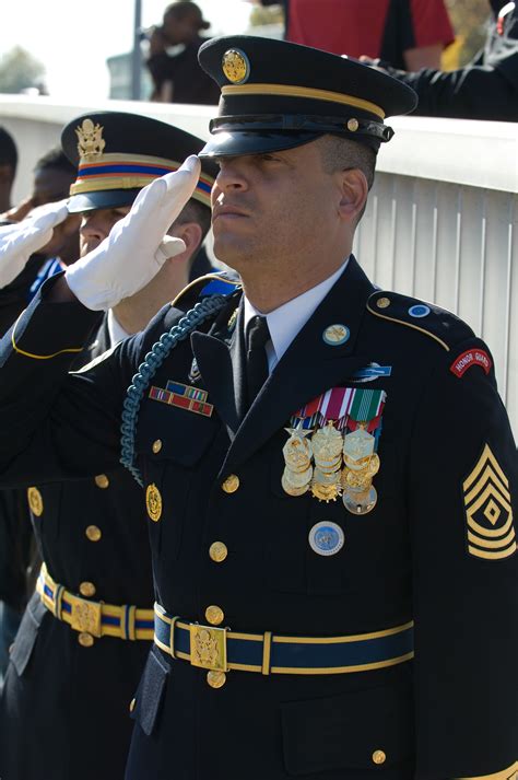 army officers wear service stripes