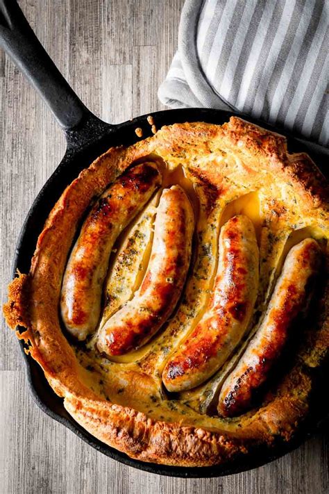 easy toad in the hole in a cast iron skillet recipe