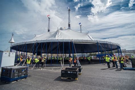 cirque du soleil performer dies  fall  show  florida complex