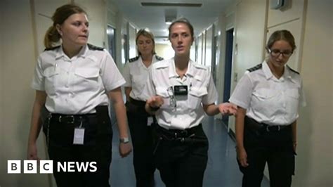 The Prison Job Attracting Graduates Bbc News