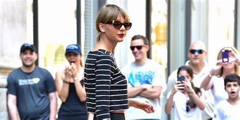 how staged celebrity paparazzi photos really happen were taylor swift