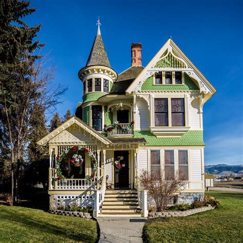 victorian house style uk       victorian style