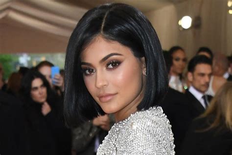 kylie jenner puts sex tape rumours behind her to party with kardashian