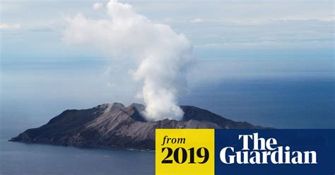 new zealand volcano eruption death toll rises to 19 white island