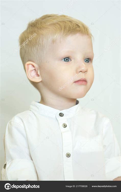 boy  blonde hair  blue eyes portrait