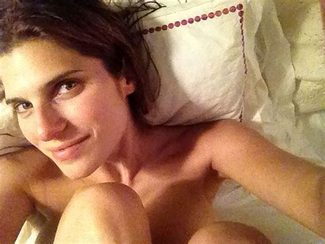 lake bell nude tits and pussy leaked photos for second time scandal