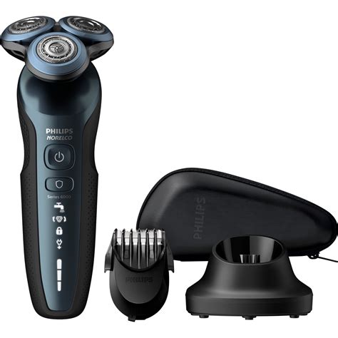 philips norelco shaver   click  beard styler charging stand  travel case
