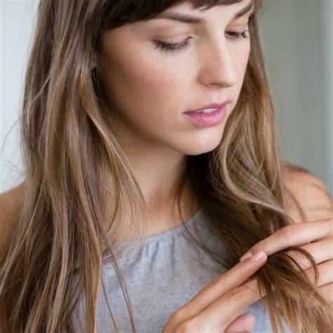 This Is Why Your Hair Is Breaking And How To Fix It Breaking Hair