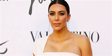 This Is Why Kim Kardashian Kept On Covering Her Thigh Area At The Opera