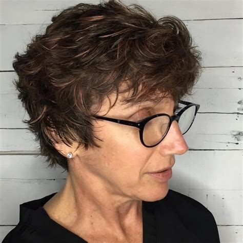 Top 10 Short Hairstyles For Women Over 60 With Glasses