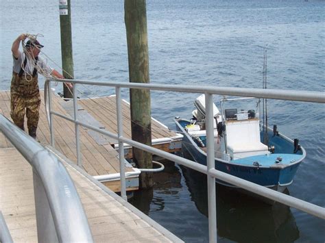 Sewaren S Public Boat Launch Port Is A Popular Hang Out Spot