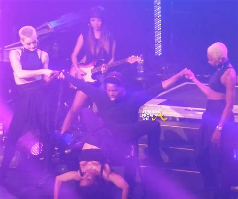 Oops Ciara Kicks Fan In Face During ‘jackie Tour Lap Dance… [photos