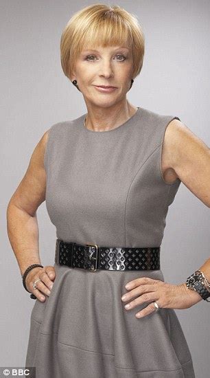 Anne Robinson You Re A Real Trouper But At 68 It S Time To Grow Old
