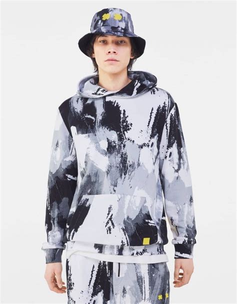 nueva coleccion de bershka  hombre el streetwear definitivo modaliaes