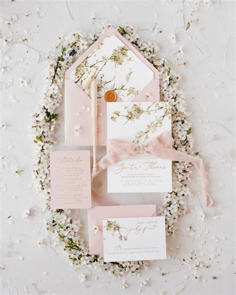 Wonderfully Romantic Wedding Ideas Clock Barn