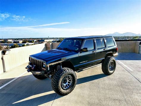 jeep cherokee xj   locked ds  ton steering builtrigs