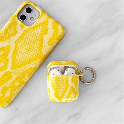 yellow snake airpods case   airpod case cute ipod cases