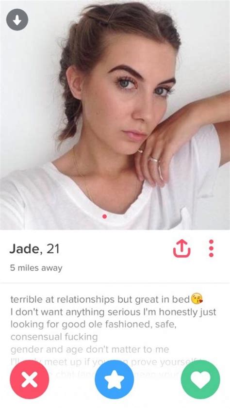 the best worst profiles and conversations in the tinder universe 67