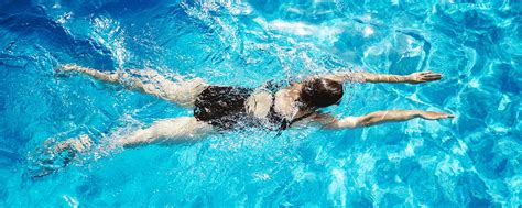 Can Women Go Swimming On Their Period Bodyform