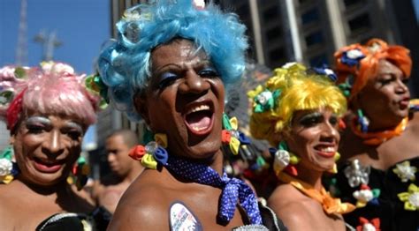 são paulo lgbt pride parade announces 2016 event will