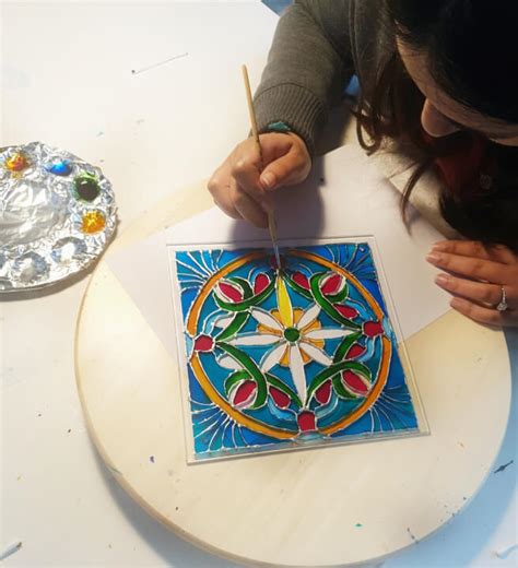 Diy Stained Glass Painting Sydney Experiences Classbento
