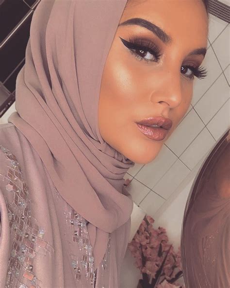Pin By Luxyhijab On Hijab Beauty جمال المحجبات Makeup Looks Arab