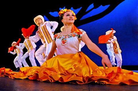 Ballet Folklorico De Mexico 01 –