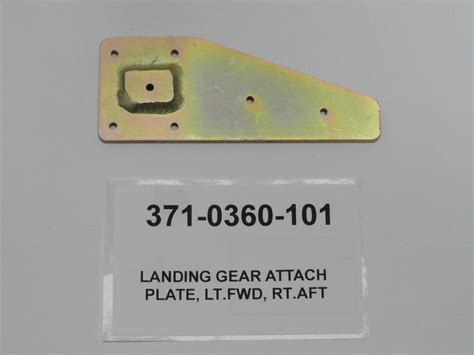 landing gear attach bracket    advanced aero components