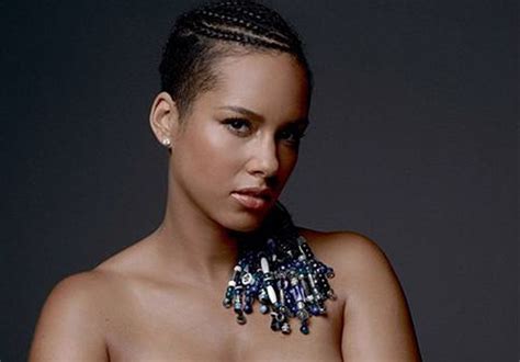 alicia keys leaks own nude photo to create a kinder and