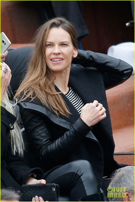 hilary swank goes without engagement ring at french open photo 3674282