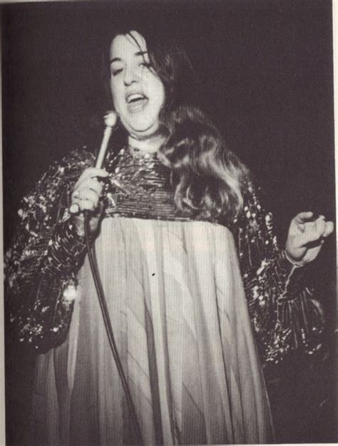 Hell Yeah Cass Elliot — Cass Performing At Caesars Palace 1968