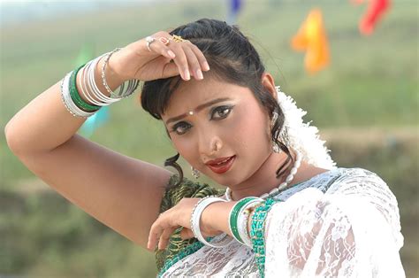 Bhojpuri Hot Actress Pic Bhojpuri Item Girls Pic
