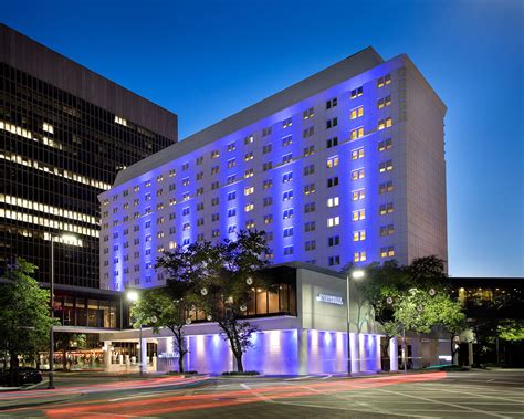 downtown houston hotels photo gallery  whitehall