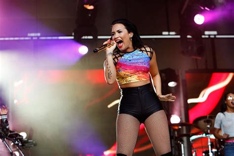 Will Sing About Sex On Upcoming Album Confident Says Pop