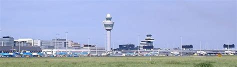 arrivals amsterdam airport