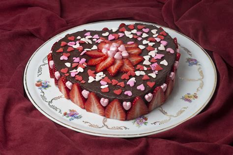 hearts desire  easy valentines day chocolate cake gourmaniacs