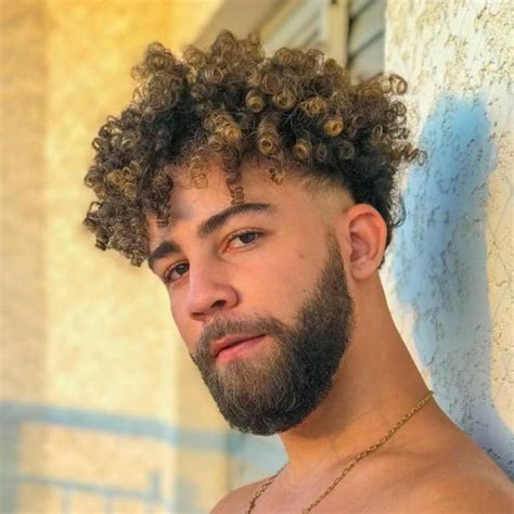 40 Curly Hairstyles For Men 2022 Trends