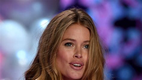 Victoria S Secret Model Hair See Doutzen Kroes Real Beach Hair On