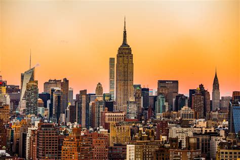 photo manhattan  york city skyline  sunset