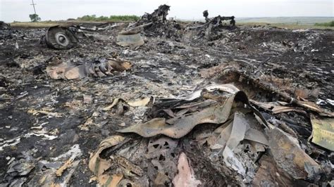 In Pictures Aftermath Of Mh17 Disaster Bbc News