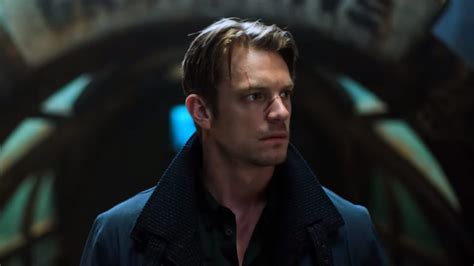 Altered Carbon Review Netflix’s Big Budget Blade Runner Clone Is Their