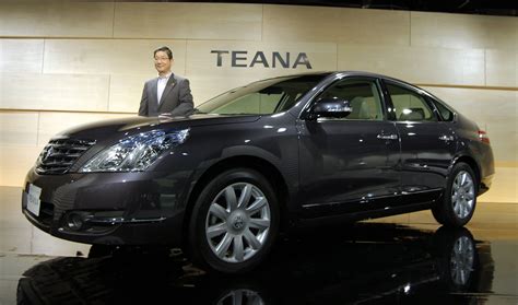 nissan releases  teana luxury sedan japan today