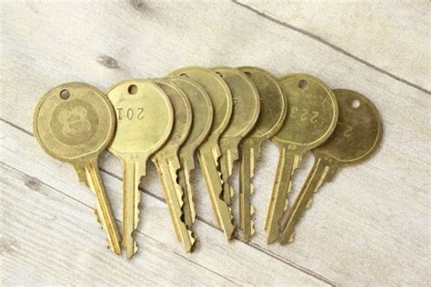 Vintage Large Brass Hotel Key Hyatt Regency Collectible Keys Etsy