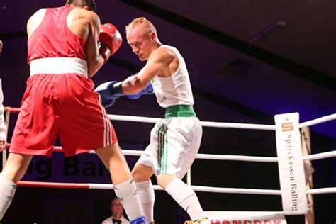 lokal bokser slog sig til  nyt dansk mesterskab  weekenden skive folkeblad